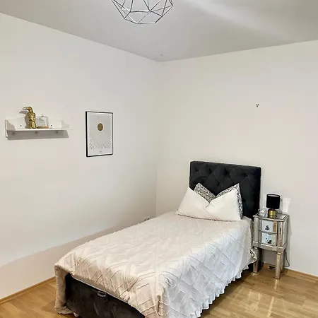 Fmi Apartmets Next To Frankfurt Airport
